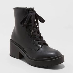 Universal Thread Combat Boots